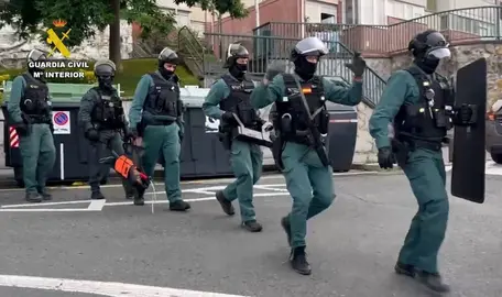 Intervención de la Guardia Civil por los robos en los supermercados.