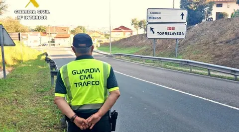 Control de tráfico de la Guardia Civil.