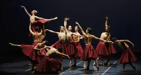 La Sala Argenta estuvo casi llena ayer, viernes.