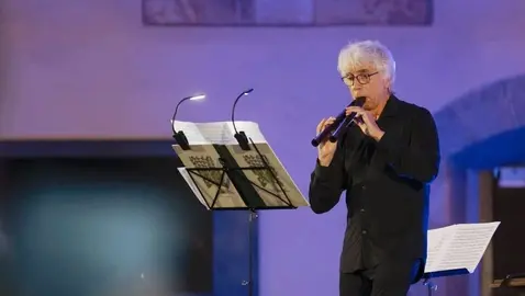 El flautista italiano inauguró los Marcos Históricos.