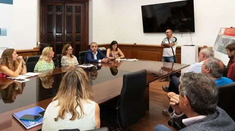 Presentación del proyecto para resolver las inundaciones.