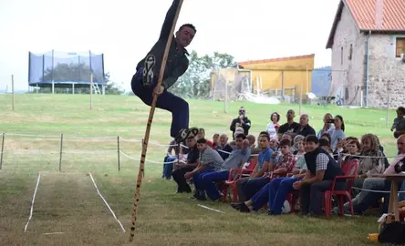 Modalidad de Salto pasiego en Piélagos.