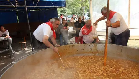 Fiesta del Cocido en Ucieda. Facebook