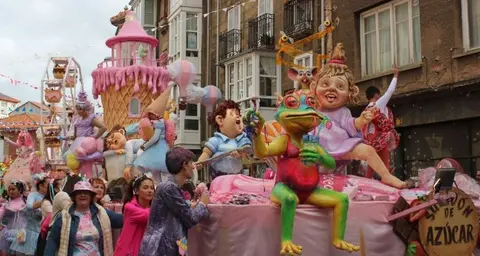 Carroza ganadora en Reinosa.