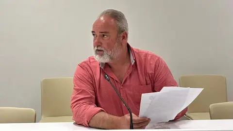 El edil de Vox, Roberto Corona.