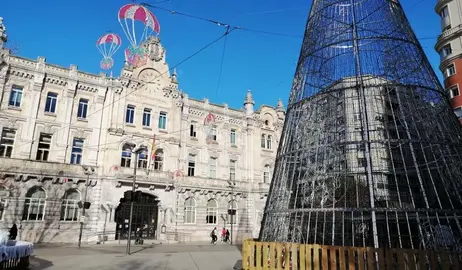 Santander est&aacute; inmersa en la Navidad.