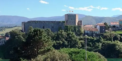 Iglesia de San Vicente de la Barquera. R.A.