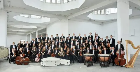 Integrantes de la Sinfonia Varsovia.