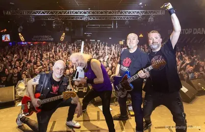 Bar&oacute;n Rojo en concierto. Facebook