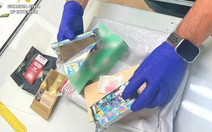 Droga incautada por la Guardia Civil.
