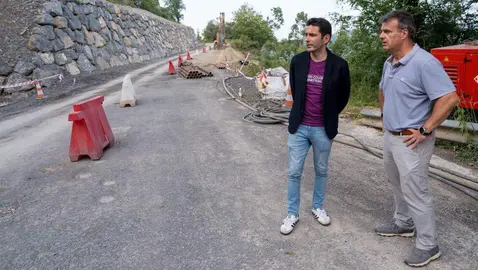 Obras en la carretera Alto Laredo Se&ntilde;a.
