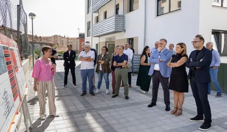 Acto de inauguraci&oacute;n de las viviendas de alquiler asequible en Reinosa.