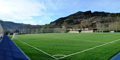 Campo de f&uacute;tbol en Cillorigo de Li&eacute;bana. R.A.