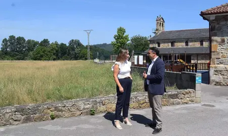 Parcela donde se construir&aacute; la pista deportiva en Carand&iacute;a.
