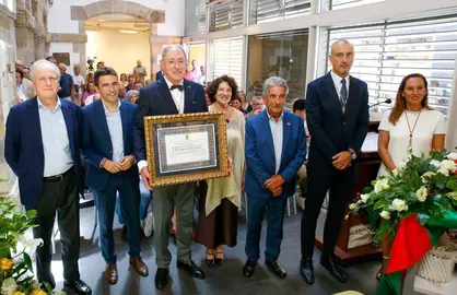 Acto de concesi&oacute;n del t&iacute;tulo de Hijo Adoptivo.