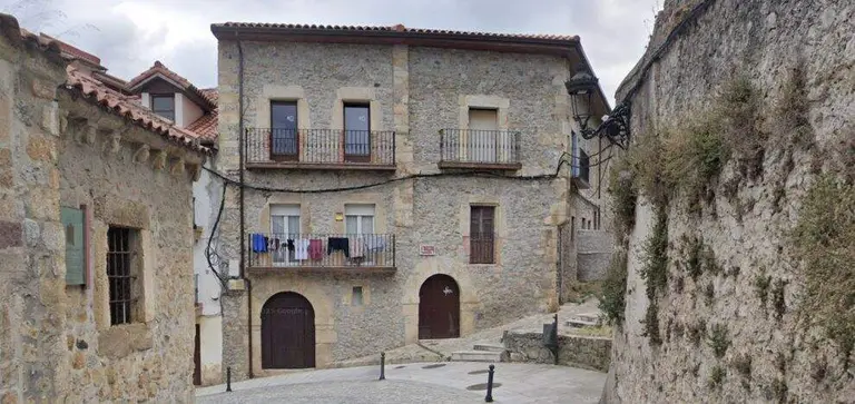 Casa de Alvarado en Laredo.