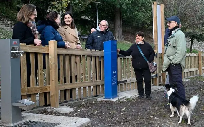 Visita al área canina.