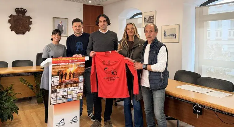 Presentaci&oacute;n de la octava San Silvestre Solidaria de El Astillero.