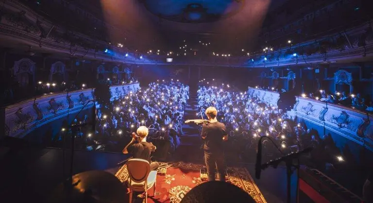 Concierto de Violincheli Brothers.