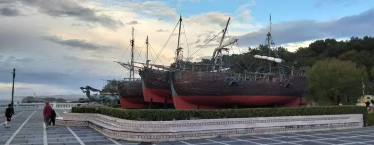 Galeones en La Magdalena. R.A.