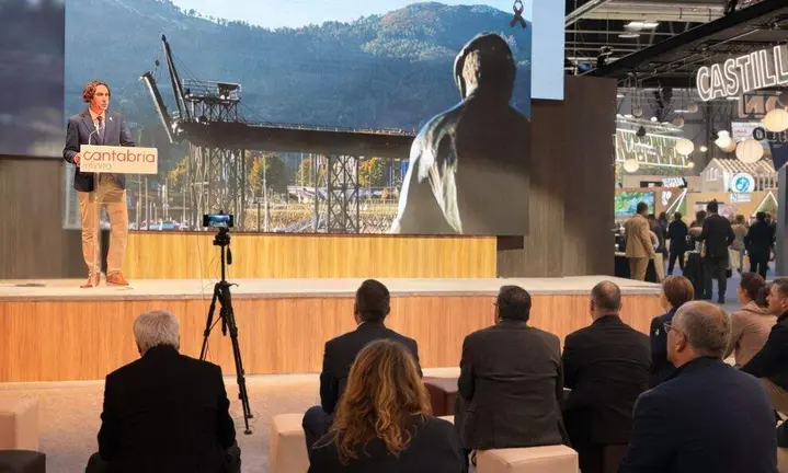 El alcalde del Astillero interviene en Fitur.