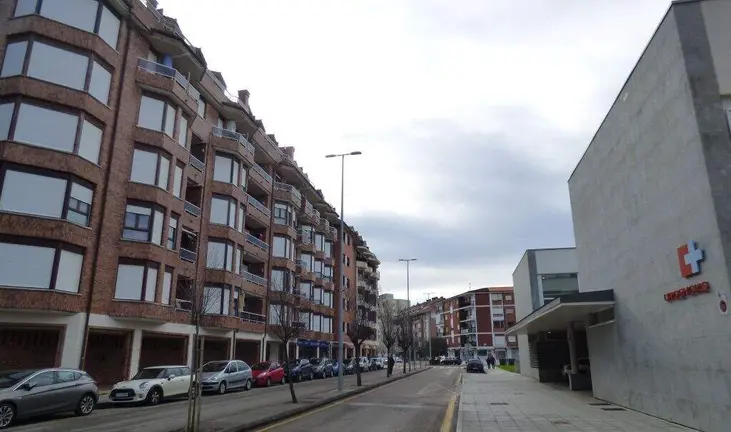 Calle donde tuvo lugar el suceso en Santo&ntilde;a. R.A.