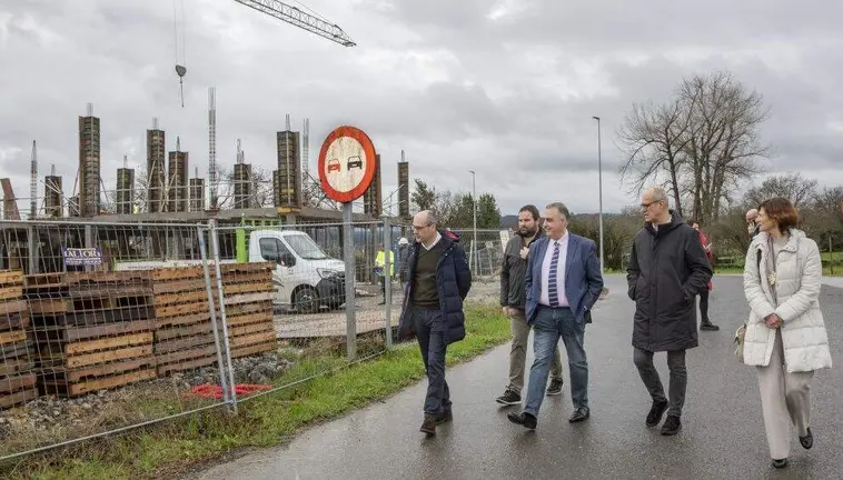 Las autoridades pol&iacute;ticas visitaron las obras en Escalante.