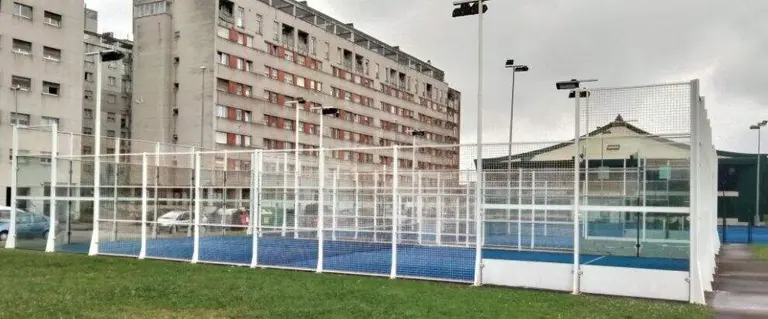 Instalaciones deportivas en Malia&ntilde;o. R.A.