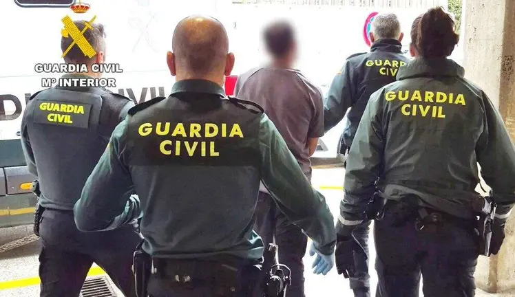 Detenido en la localidad de Bezana.