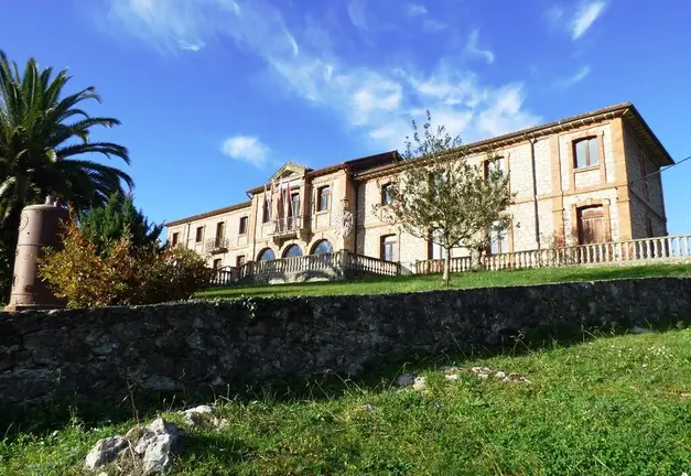 Ayuntamiento de Villaescusa. R.A.