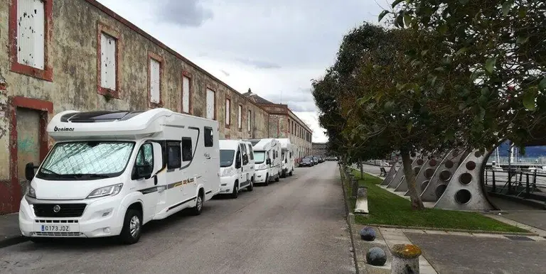 Autocaravanas en Santo&ntilde;a. R.A.