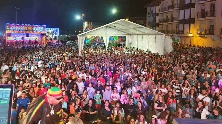 Fiestas del Socorro en Sar&oacute;n.