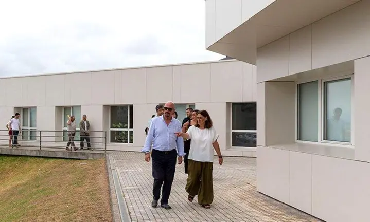 Centro de salud de Cazona, en Santander.