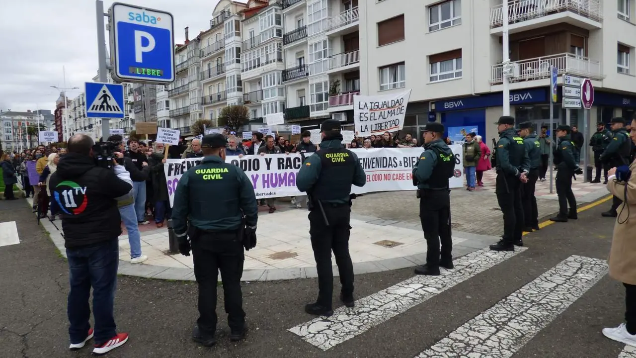 La Guardia Civil y la Polic&iacute;a Local control&oacute; las movilizaciones. R.A.