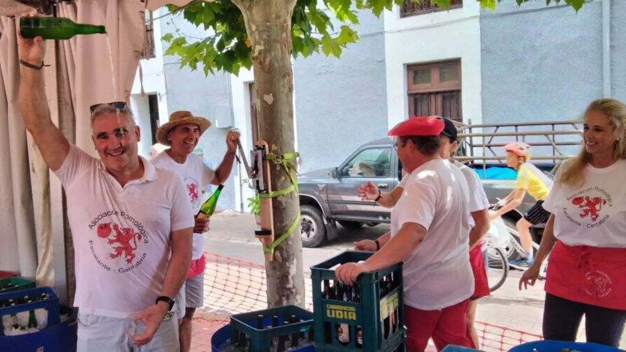 D&iacute;a de la Sidra en Escalante. R.A.