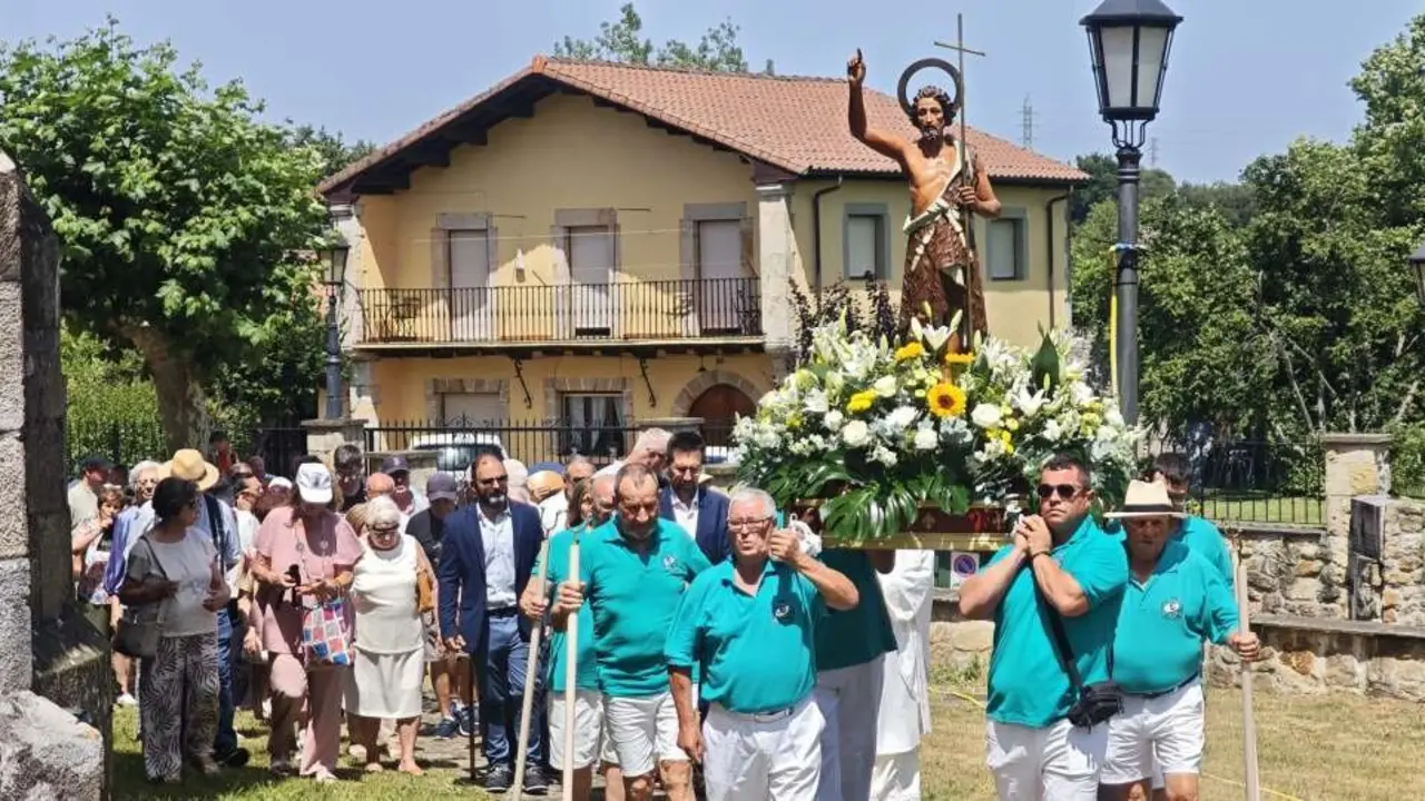 Procesi&oacute;n de San Juan en Colindres.