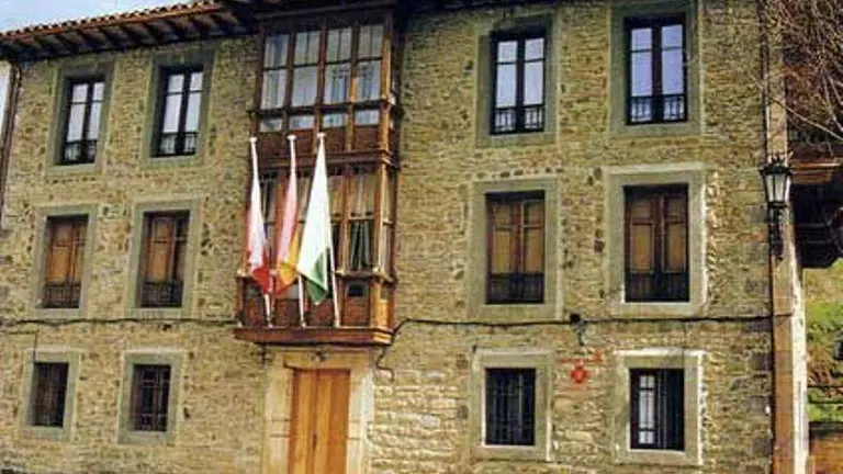 Casa Consistorial de Cabezón de Liébana. Cebazonliebana.org