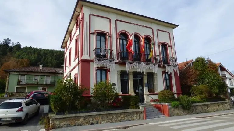 Ayuntamiento de Rasines. R.A.