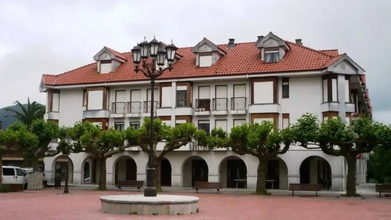 Edificio Las Torres, en Escalante. R.A.