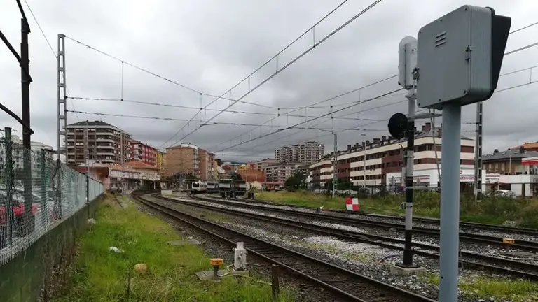 Vías del tren en Torrelavega. R.A