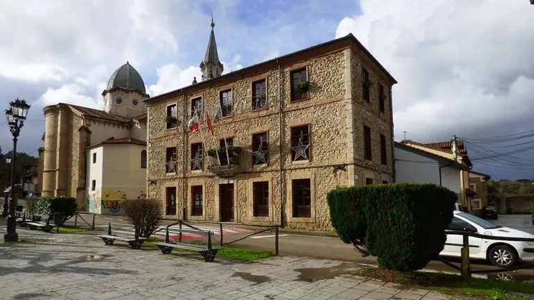 Ayuntamiento de Ruiloba. R.A.