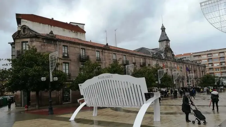 Vista del Ayuntamiento de Torrelavega que convoca la oferta pública de empleo. R.A
