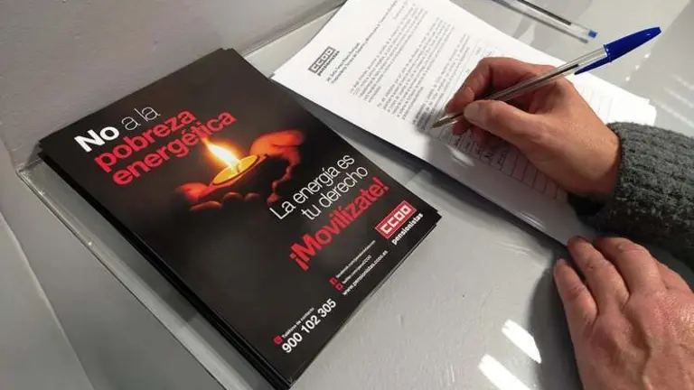 Iniciada la campaña de recogida de firmas contra la pobreza energética por los pensionistas de CCOO.