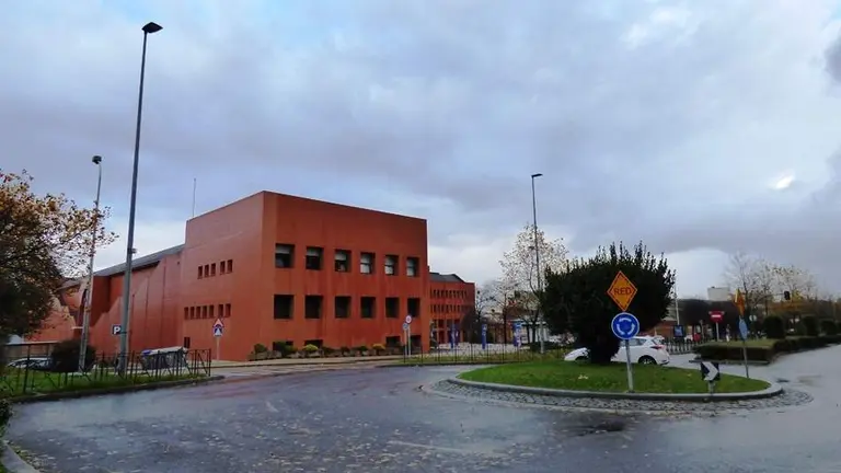 Edificio de la Universidad de Cantabria. R.A.