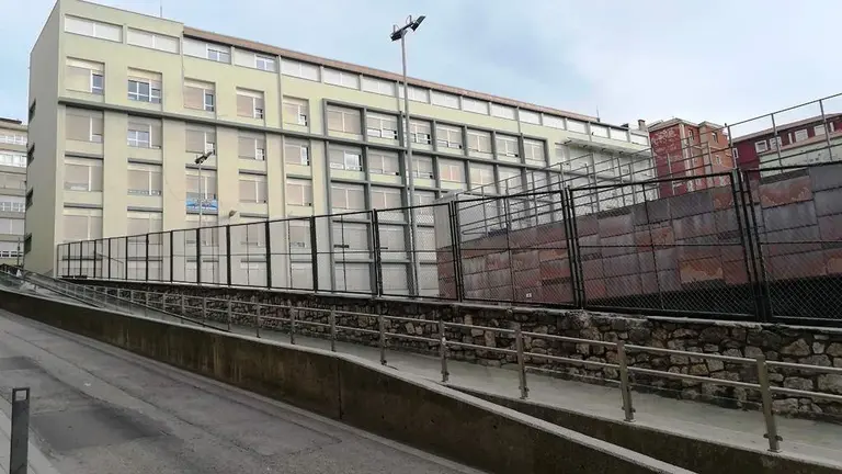 Centro escolar en Santander. R.A.