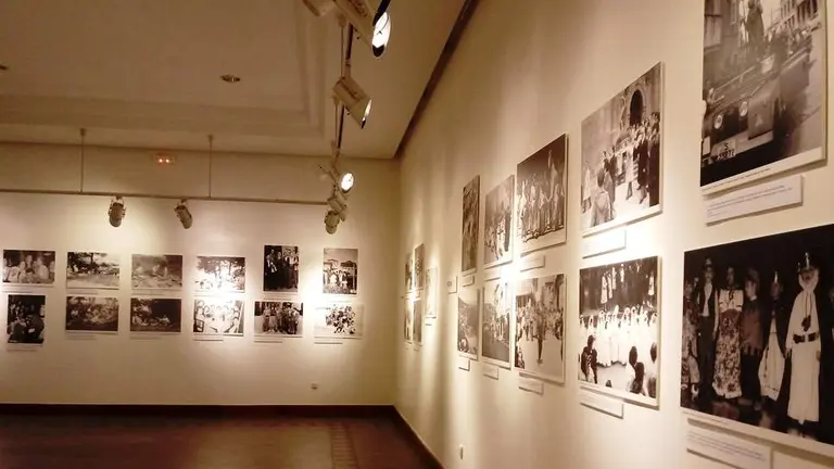 Exposici&oacute;n de fotograf&iacute;as sobre los campurrianos en la Casona de Reinosa.