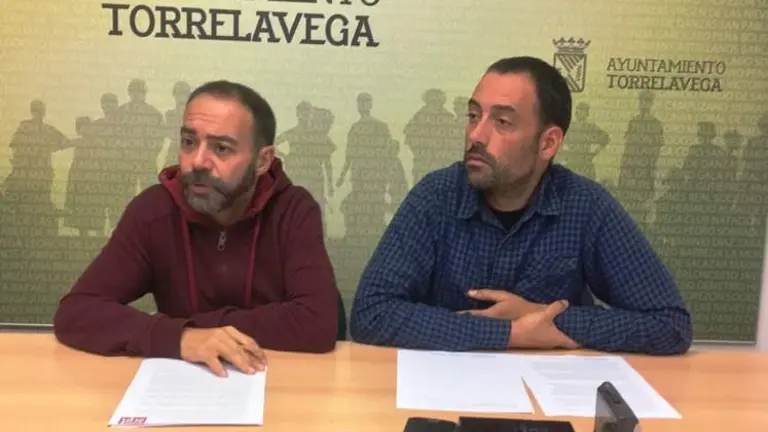 Representantes de la ACPT de Torrelavega.