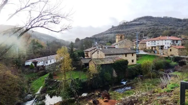Valderredible alquilará su oficina de turismo a particulares.