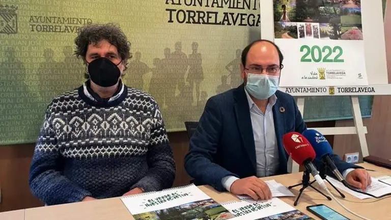 Presentación del calendario 2022 de los espacios verdes de Torrelavega.