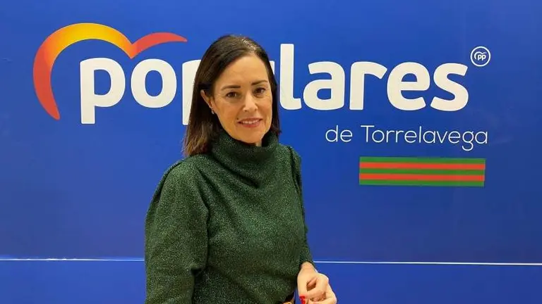La portavoz del PP en Torrelavega, Marta Tejeirio.